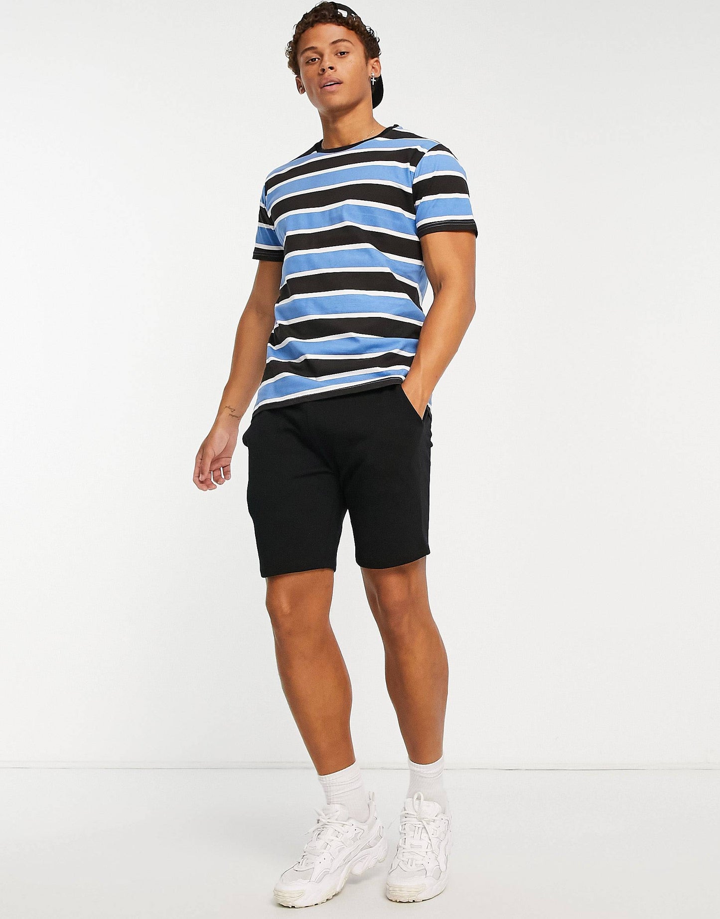 BLUE & BLACK STRIPED T-SHIRT - MEN