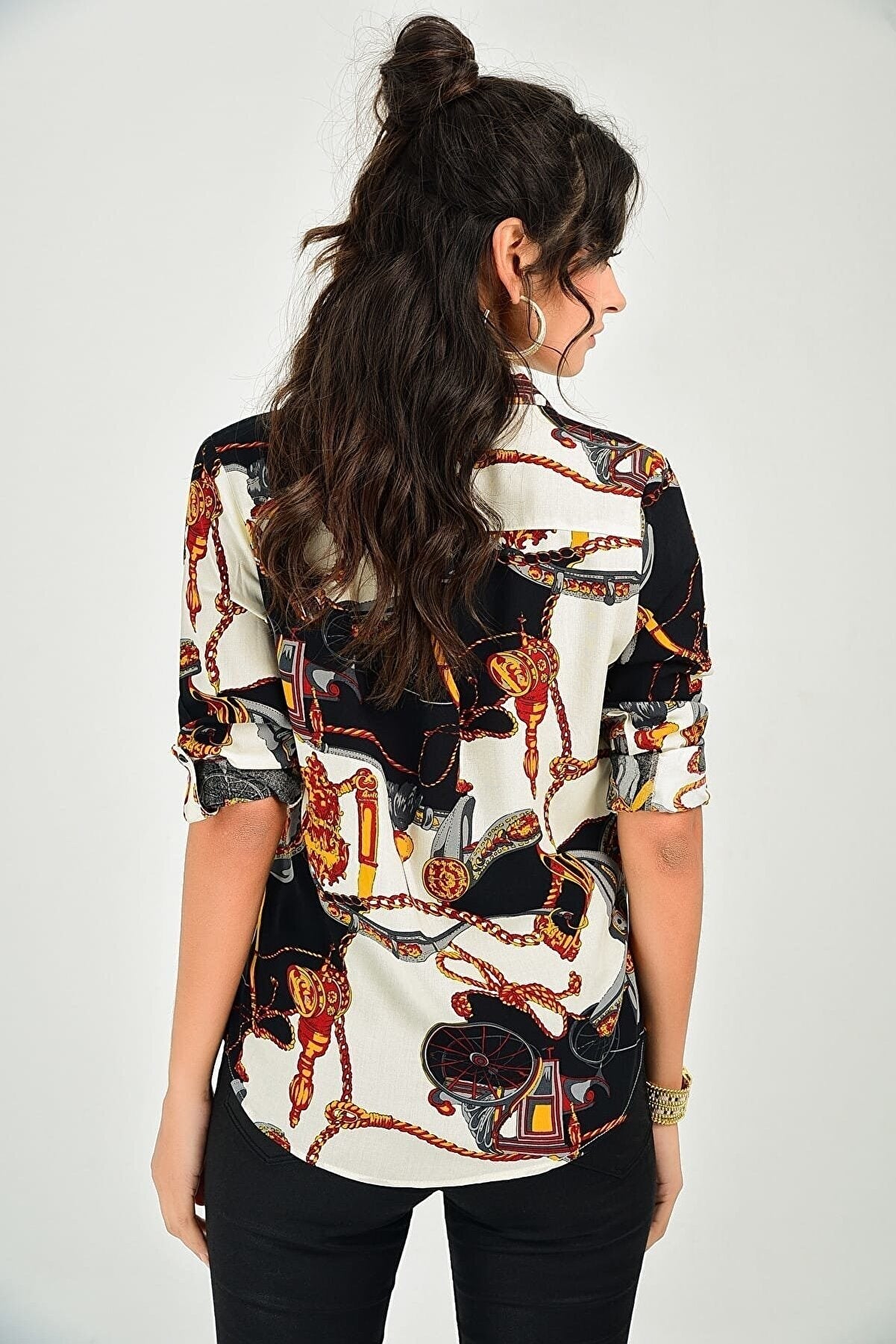 SCARF PRINTED SHIRT -WOMEN