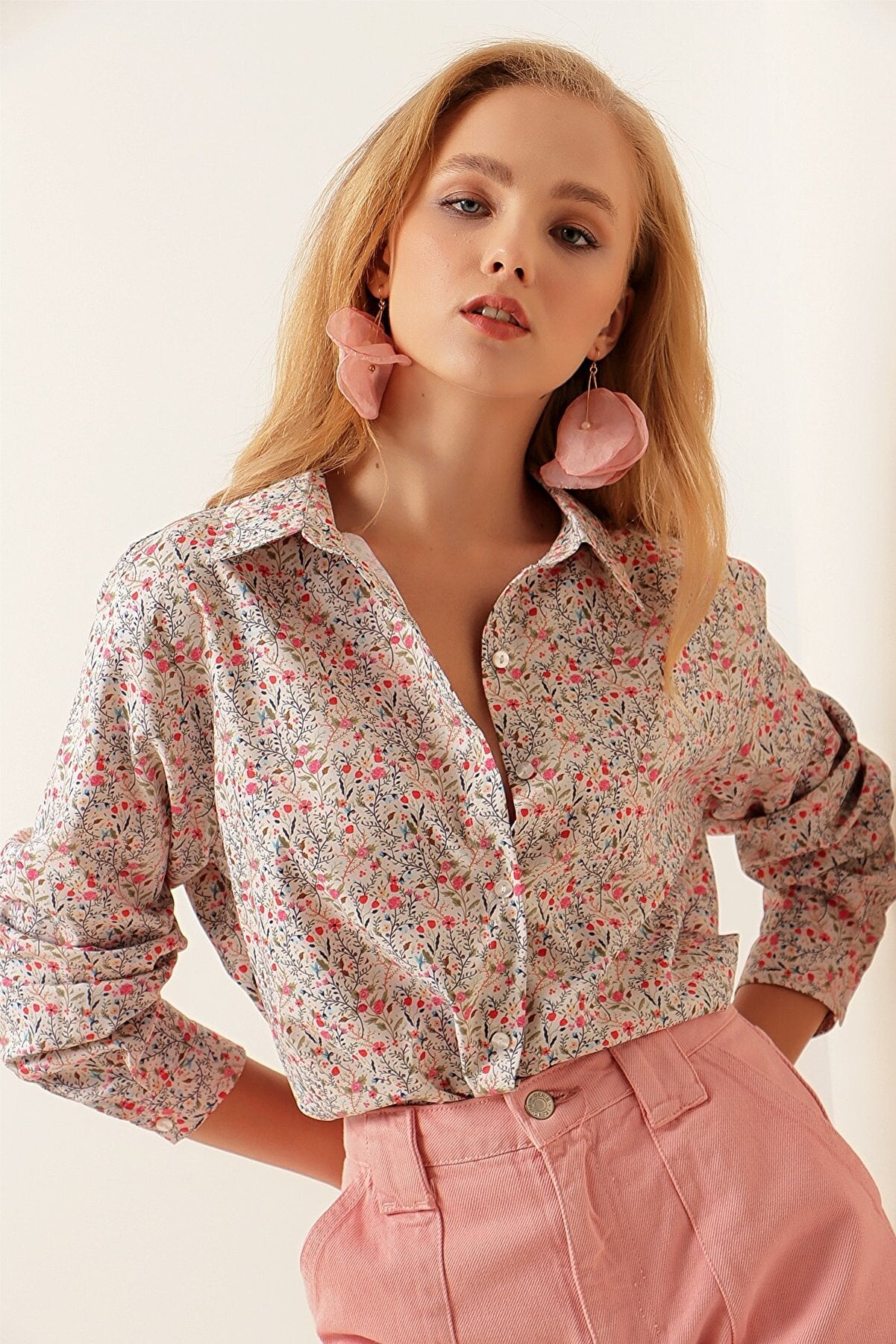 SMALL FLOWER PRINTED SHIRT -WOMEN